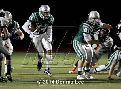 Thumbnail 2 in De La Salle vs. Pittsburg (CIF NCS D1 Final) photogallery.
