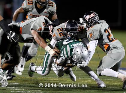 Thumbnail 1 in De La Salle vs. Pittsburg (CIF NCS D1 Final) photogallery.