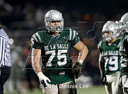 Thumbnail 1 in De La Salle vs. Pittsburg (CIF NCS D1 Final) photogallery.