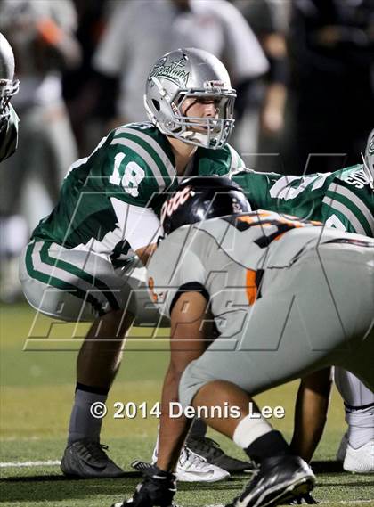 Thumbnail 2 in De La Salle vs. Pittsburg (CIF NCS D1 Final) photogallery.