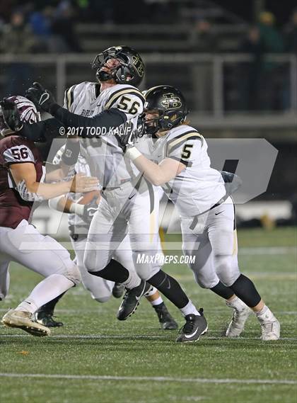 Thumbnail 2 in Killingly vs. Joel Barlow (CIAC Class M Final) photogallery.