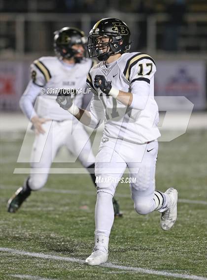 Thumbnail 3 in Killingly vs. Joel Barlow (CIAC Class M Final) photogallery.
