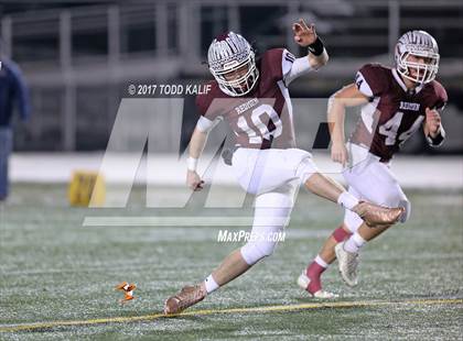 Thumbnail 2 in Killingly vs. Joel Barlow (CIAC Class M Final) photogallery.