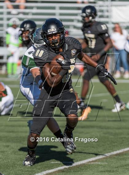 Thumbnail 1 in Paramus Catholic @ DePaul Catholic photogallery.