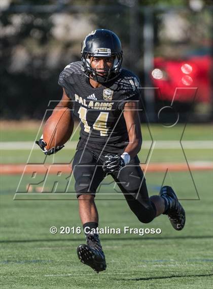 Thumbnail 3 in Paramus Catholic @ DePaul Catholic photogallery.