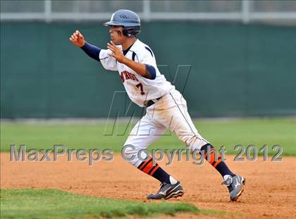 Thumbnail 1 in Highland Park vs. Sachse photogallery.