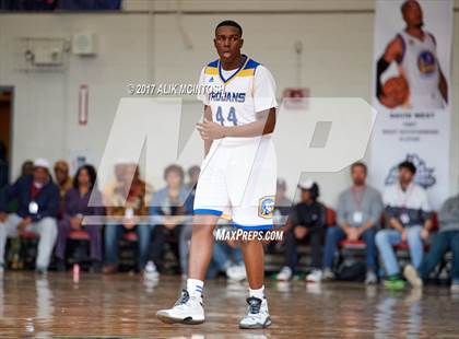 Thumbnail 3 in Heritage vs. Garner Magnet (Holiday Invitational) photogallery.