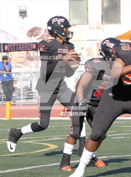 Thumbnail 3 in Antioch vs Pittsburg (Big Little Game) photogallery.
