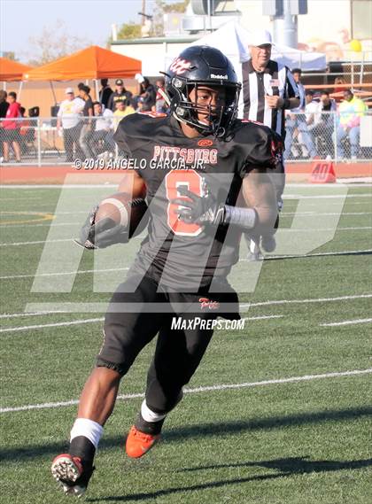 Thumbnail 1 in Antioch vs Pittsburg (Big Little Game) photogallery.