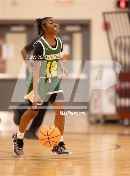Thumbnail 1 in Monroe vs Warner Robins (Hardwood Invitational) photogallery.
