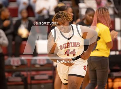 Thumbnail 2 in Monroe vs Warner Robins (Hardwood Invitational) photogallery.