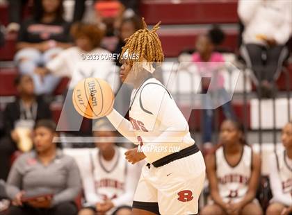 Thumbnail 2 in Monroe vs Warner Robins (Hardwood Invitational) photogallery.