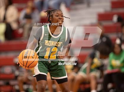 Thumbnail 2 in Monroe vs Warner Robins (Hardwood Invitational) photogallery.