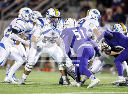 Thumbnail 3 in Farmersville vs. Sunnyvale (UIL 3A Area Playoff) photogallery.