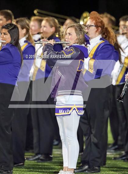 Thumbnail 1 in Farmersville vs. Sunnyvale (UIL 3A Area Playoff) photogallery.