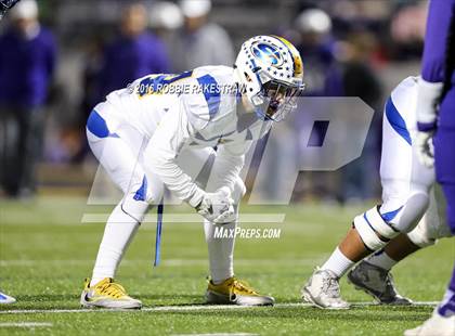 Thumbnail 2 in Farmersville vs. Sunnyvale (UIL 3A Area Playoff) photogallery.