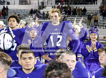 Thumbnail 2 in Farmersville vs. Sunnyvale (UIL 3A Area Playoff) photogallery.