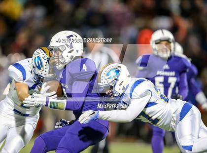 Thumbnail 2 in Farmersville vs. Sunnyvale (UIL 3A Area Playoff) photogallery.