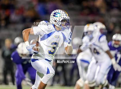 Thumbnail 2 in Farmersville vs. Sunnyvale (UIL 3A Area Playoff) photogallery.