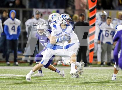 Thumbnail 3 in Farmersville vs. Sunnyvale (UIL 3A Area Playoff) photogallery.