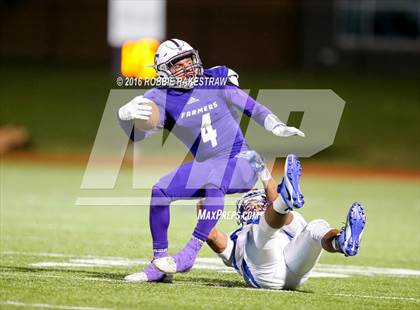 Thumbnail 3 in Farmersville vs. Sunnyvale (UIL 3A Area Playoff) photogallery.