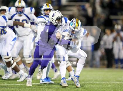 Thumbnail 2 in Farmersville vs. Sunnyvale (UIL 3A Area Playoff) photogallery.