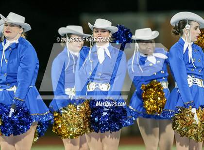 Thumbnail 1 in Farmersville vs. Sunnyvale (UIL 3A Area Playoff) photogallery.