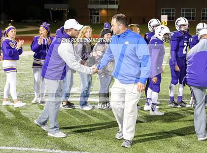 Thumbnail 3 in Farmersville vs. Sunnyvale (UIL 3A Area Playoff) photogallery.