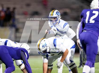 Thumbnail 3 in Farmersville vs. Sunnyvale (UIL 3A Area Playoff) photogallery.