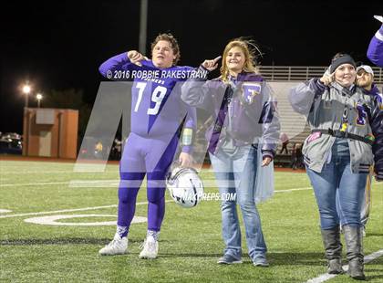 Thumbnail 3 in Farmersville vs. Sunnyvale (UIL 3A Area Playoff) photogallery.