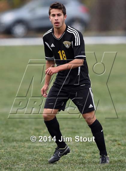 Thumbnail 2 in Commack vs. Fairport (NYSPHSAA Class AA Final) photogallery.