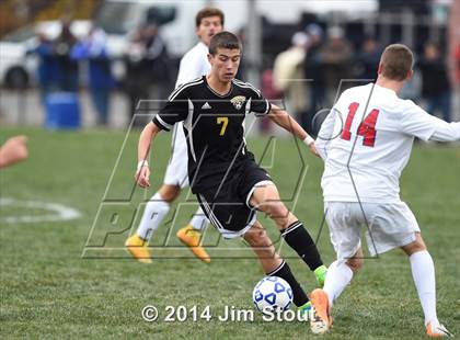Thumbnail 3 in Commack vs. Fairport (NYSPHSAA Class AA Final) photogallery.