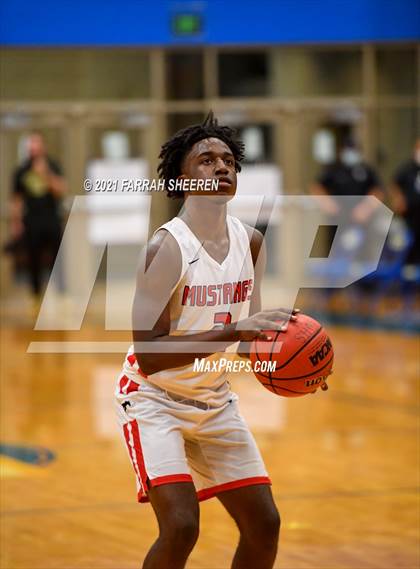 Thumbnail 1 in Westfield v Cy Park (UIL 6A Area Playoff) photogallery.