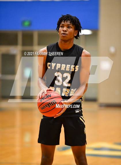 Thumbnail 1 in Westfield v Cy Park (UIL 6A Area Playoff) photogallery.