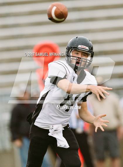Thumbnail 2 in Lincoln Southeast vs. Lincoln Northeast @ Seacrest Field photogallery.