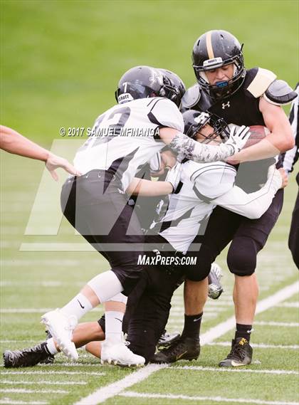 Thumbnail 2 in Lincoln Southeast vs. Lincoln Northeast @ Seacrest Field photogallery.