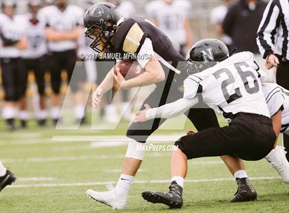 Thumbnail 2 in Lincoln Southeast vs. Lincoln Northeast @ Seacrest Field photogallery.
