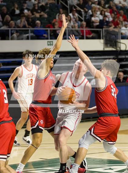 Thumbnail 2 in South Webster vs. Fairfield (OHSAA Division IV Region 15 Regional Semifinal) photogallery.