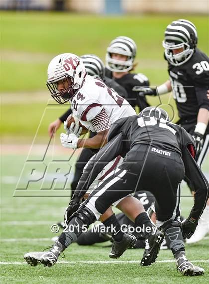 Thumbnail 3 in Grandview vs. Cameron Yoe (UIL Div 3 Regional) photogallery.
