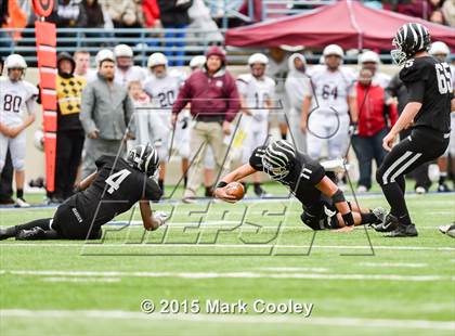 Thumbnail 3 in Grandview vs. Cameron Yoe (UIL Div 3 Regional) photogallery.