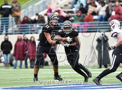 Thumbnail 3 in Grandview vs. Cameron Yoe (UIL Div 3 Regional) photogallery.