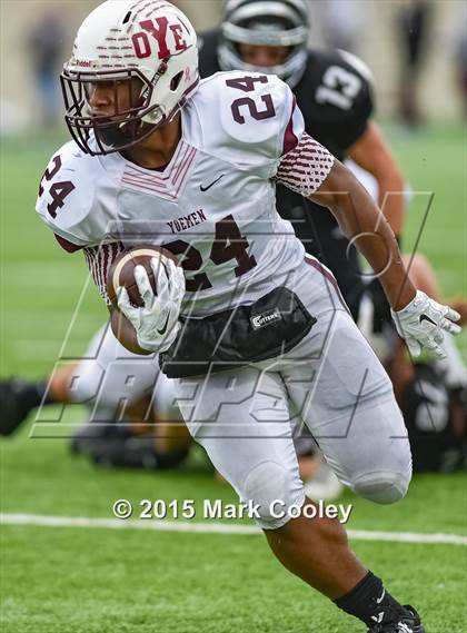 Thumbnail 1 in Grandview vs. Cameron Yoe (UIL Div 3 Regional) photogallery.