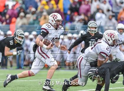 Thumbnail 3 in Grandview vs. Cameron Yoe (UIL Div 3 Regional) photogallery.