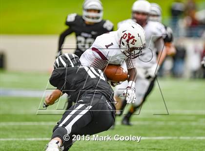 Thumbnail 3 in Grandview vs. Cameron Yoe (UIL Div 3 Regional) photogallery.