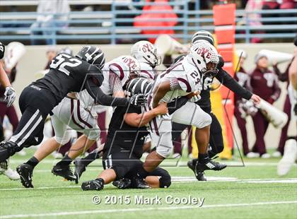 Thumbnail 2 in Grandview vs. Cameron Yoe (UIL Div 3 Regional) photogallery.
