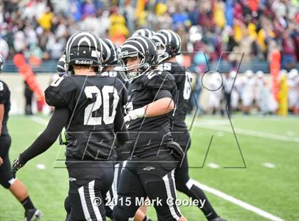 Thumbnail 3 in Grandview vs. Cameron Yoe (UIL Div 3 Regional) photogallery.