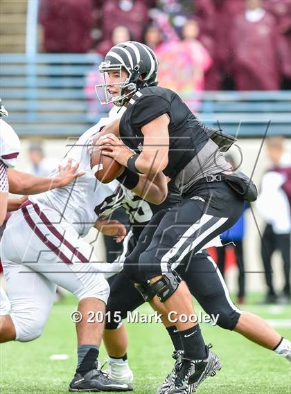 Thumbnail 1 in Grandview vs. Cameron Yoe (UIL Div 3 Regional) photogallery.