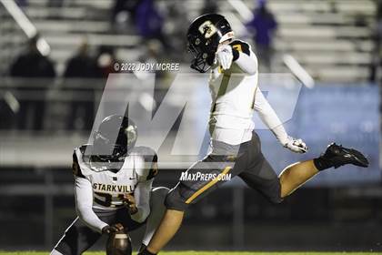 Thumbnail 1 in Starkville @ Southaven (MSHAA 6A Round 1) photogallery.