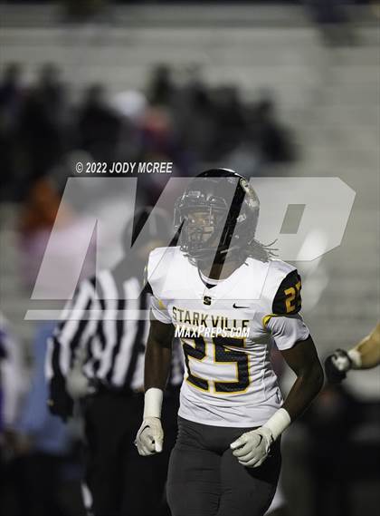 Thumbnail 2 in Starkville @ Southaven (MSHAA 6A Round 1) photogallery.