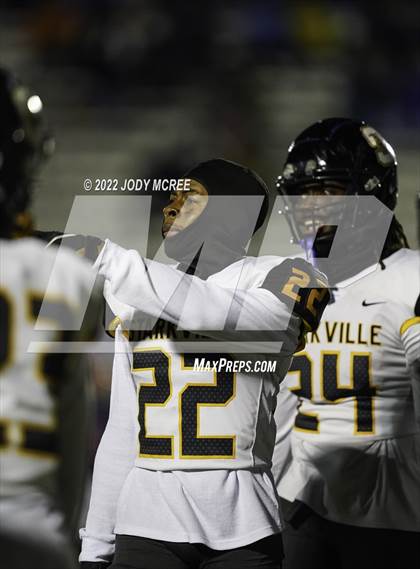 Thumbnail 2 in Starkville @ Southaven (MSHAA 6A Round 1) photogallery.